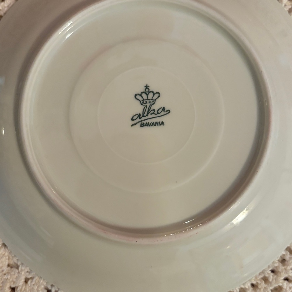 Alka Bavarian Porcelain 3 piece Teacup and Saucer Set with Dessert Plate - Picture 7 of 12